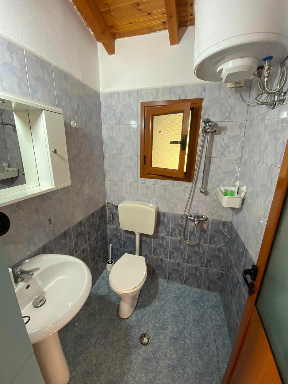 Sea View Apartments Vlorë エクステリア 写真
